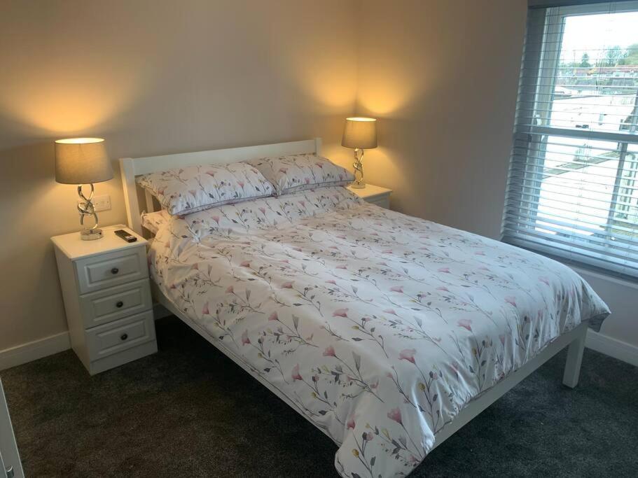 Newly Converted 3 Bedroom Apartment In Ulverston Eksteriør bilde