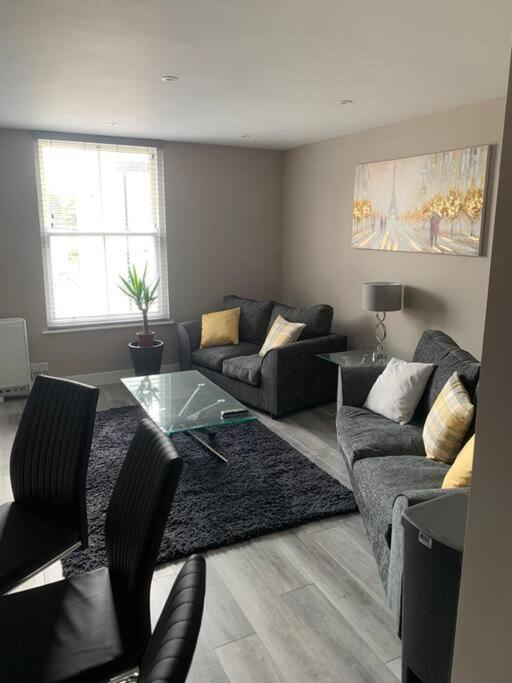 Newly Converted 3 Bedroom Apartment In Ulverston Eksteriør bilde